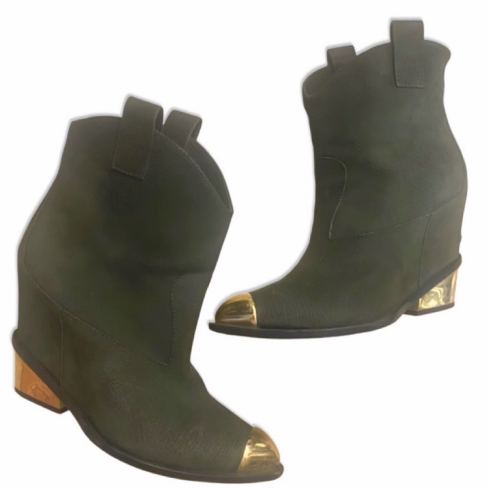 Giuseppe Zanotti army green short cowboy boots